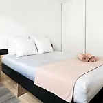 Διαμέρισμα T2 Moderne Terrasse, Parking, Proche Commerces