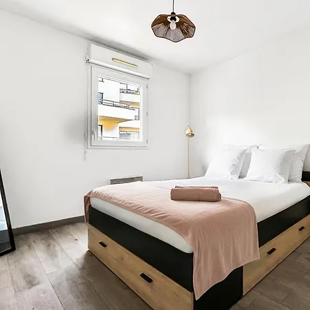 Apartmán T2 Moderne Terrasse, Parking, Proche Commerces Rouen