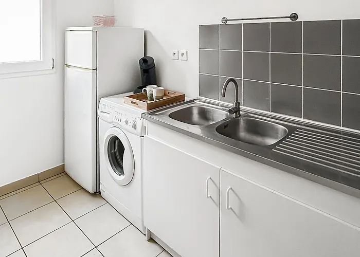 T2 Moderne Terrasse, Parking, Proche Commerces Appartamento Rouen